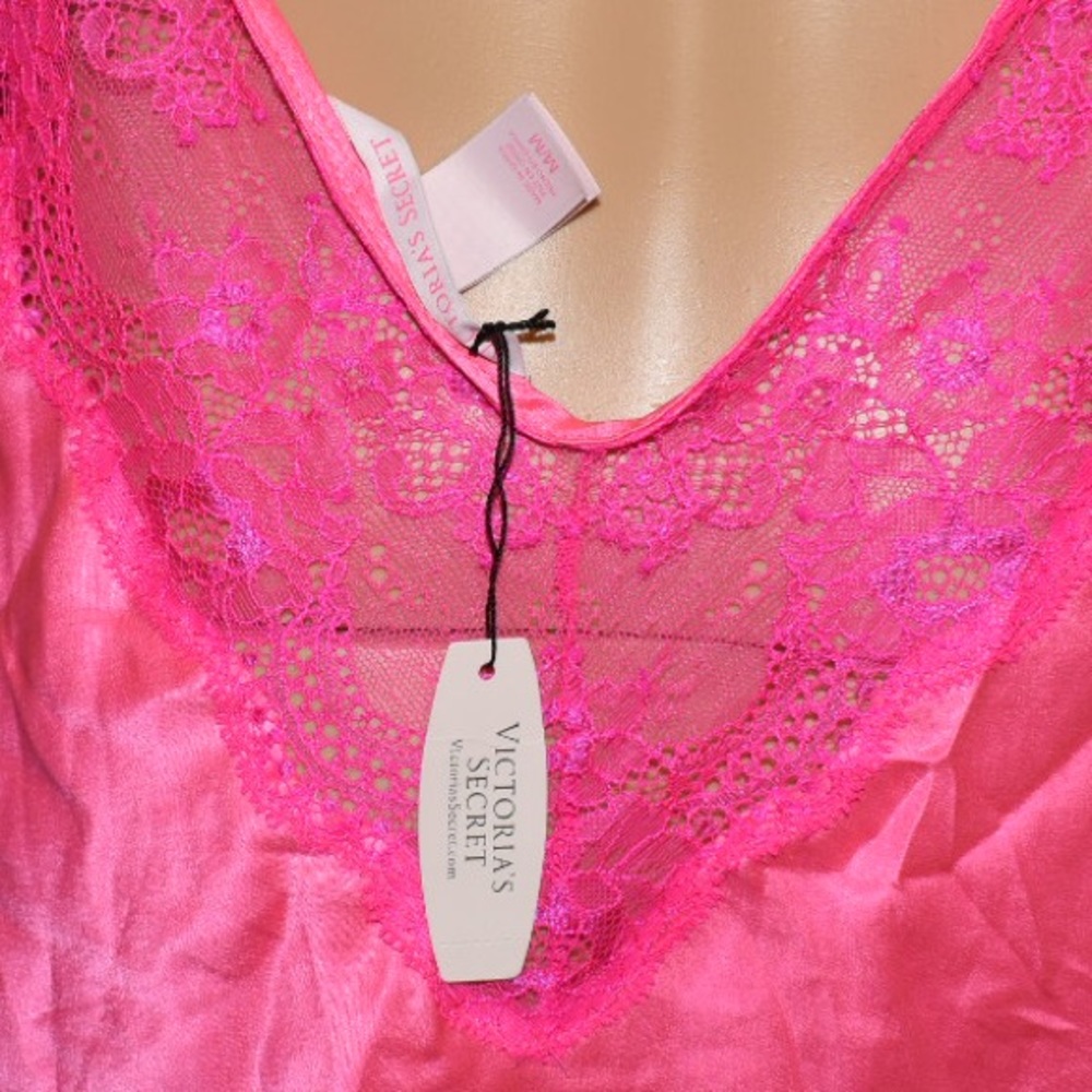 Victoria Secret Lingerie - Picture 3 of 7